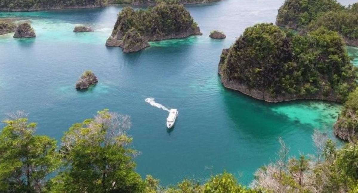 10 Tempat Wisata Indonesia yang Paling Populer
